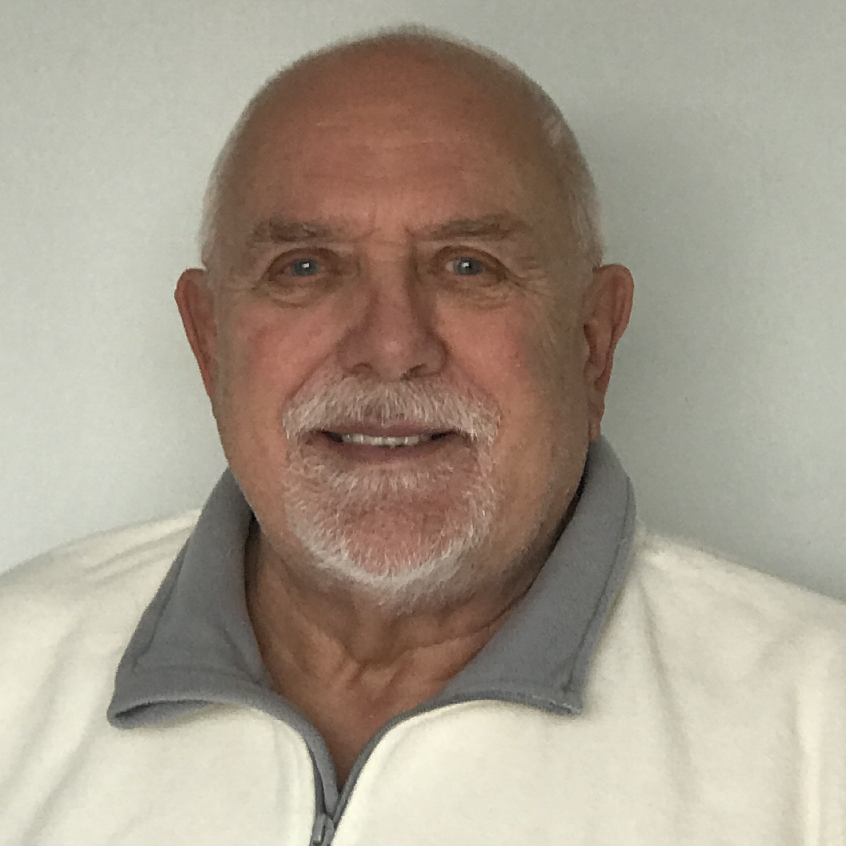 Peter Rutter — Founder, AIWhileYouWork